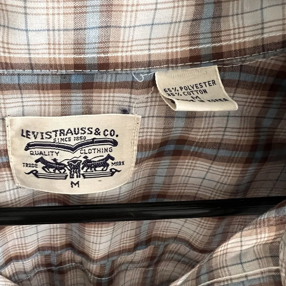 Vintage LEVIS Men's Medium Brown Tan Blue Plaid Pearl Snap Western Shirt Cowboy